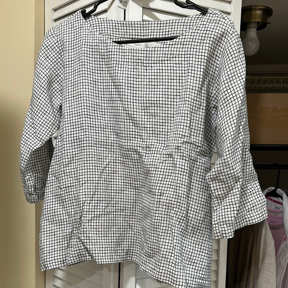 NotPerfectLinen January top in small checks XS